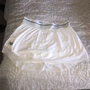 New balance white tennis skirt